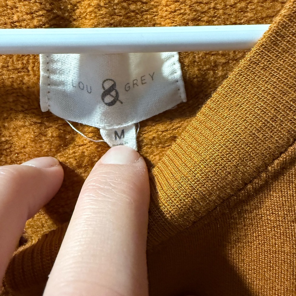 Lou&Grey Long Sleeve Tee Medium - Picture 2 of 4